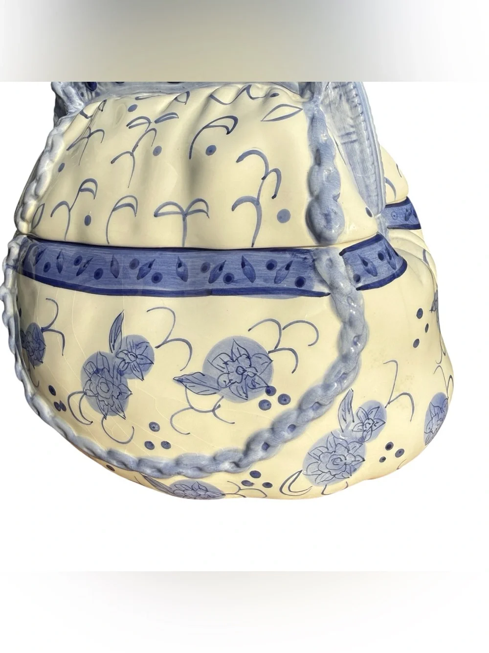 Cheryl & Co Ceramic Purse Cookie Jar Blue White Floral Canister Cottagecore 9”